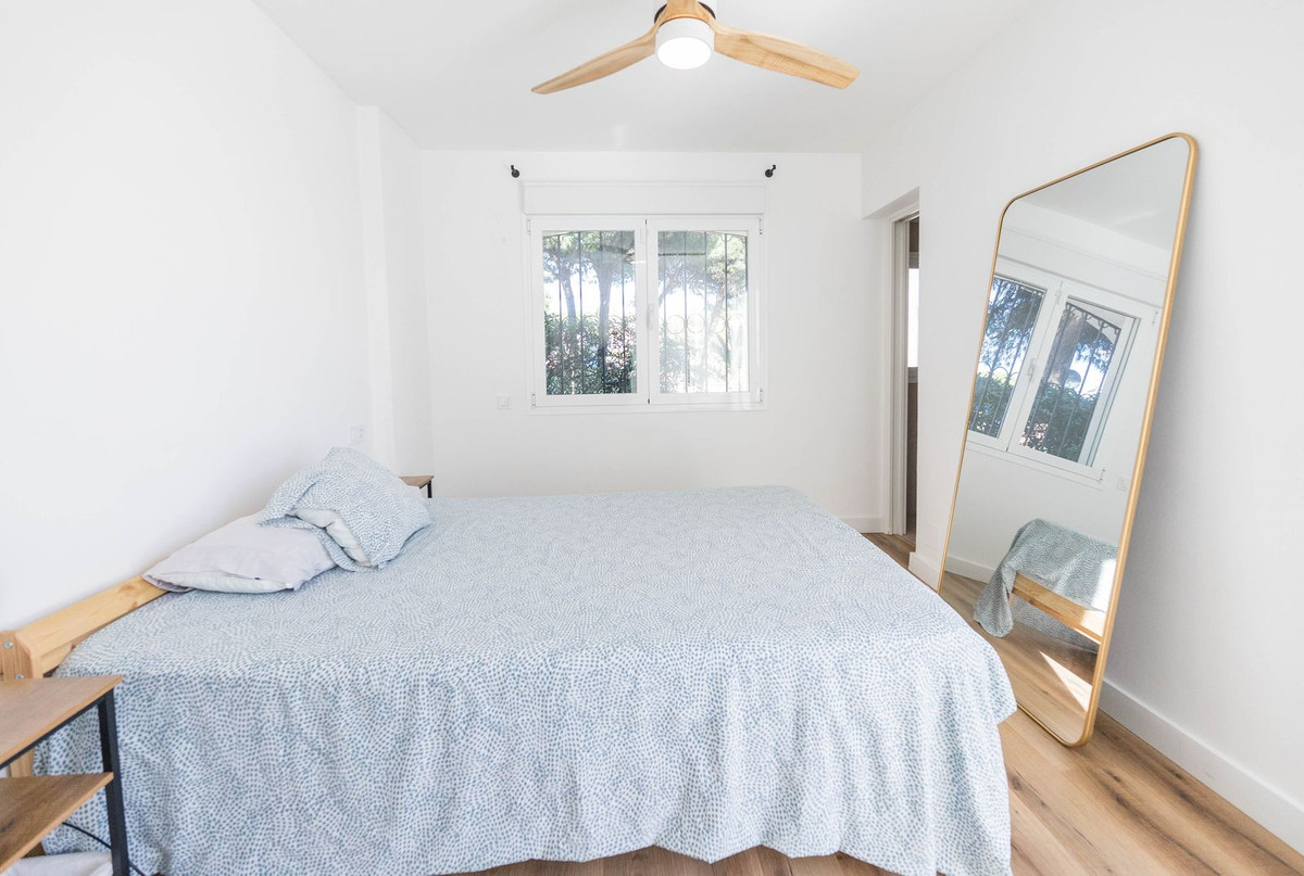 Se vende Pareada de 4 dormitorios en Costa Del Sol, Málaga, España