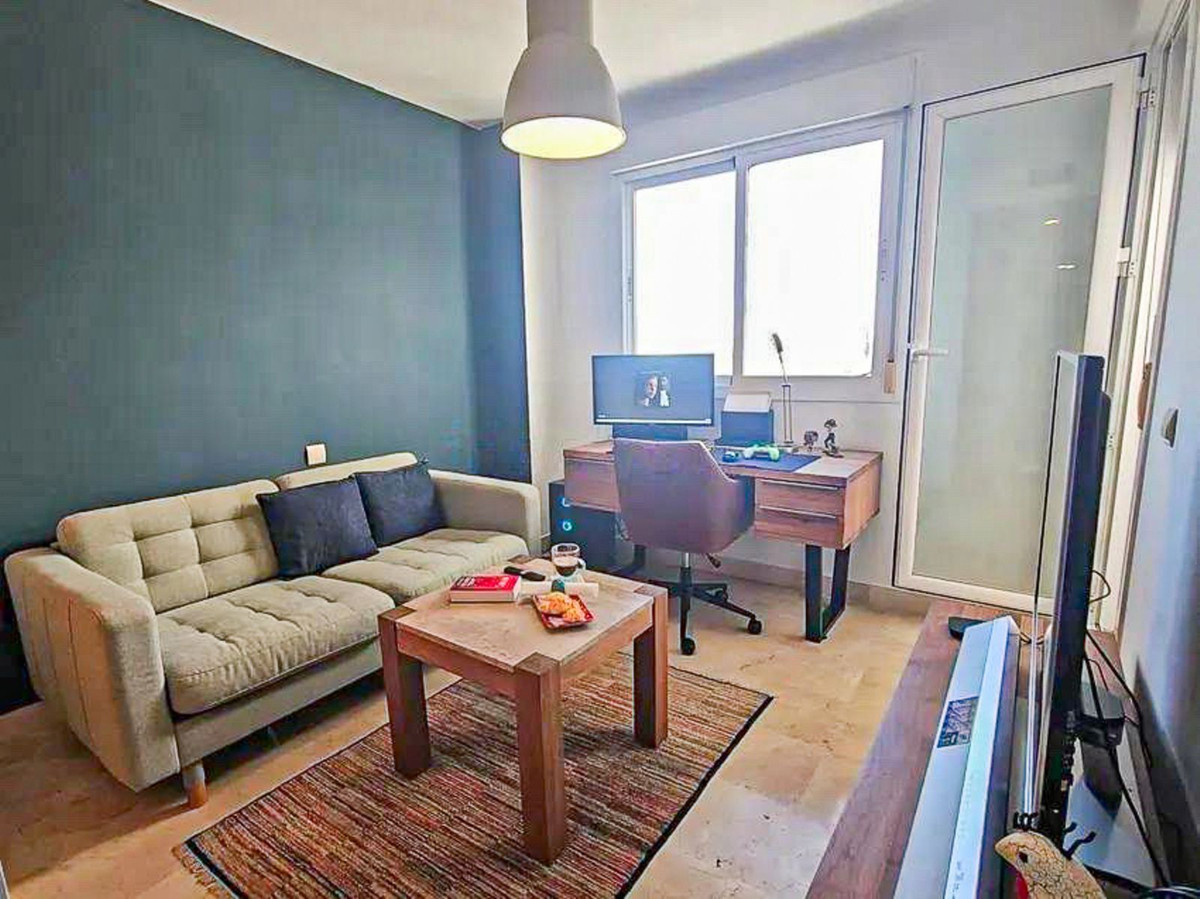 3 Bed Apartment for sale in Selwo Costa Del Sol, Málaga, Spain