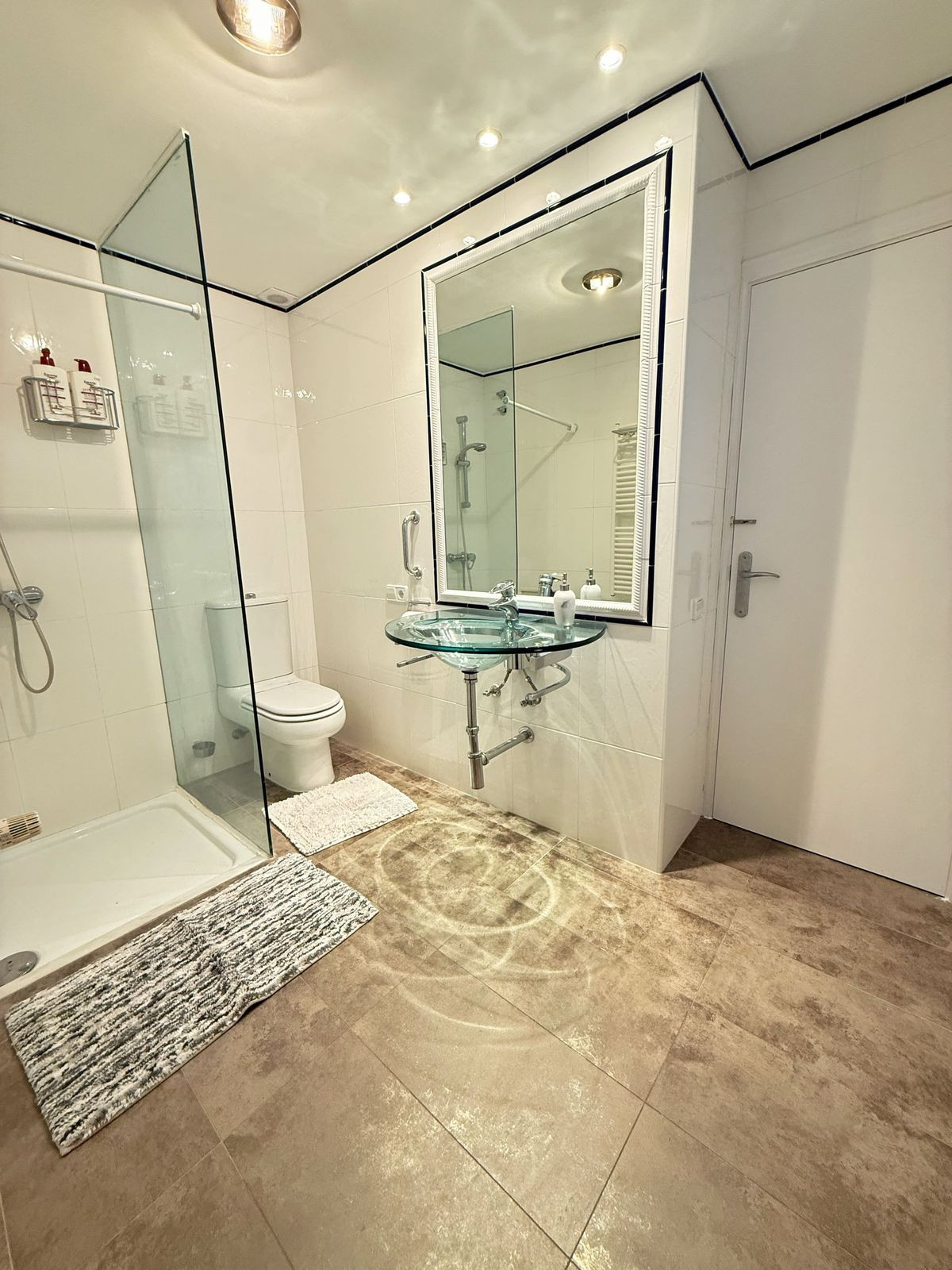 4 Bed Townhouse for sale in Calahonda Costa Del Sol, Málaga, Spain