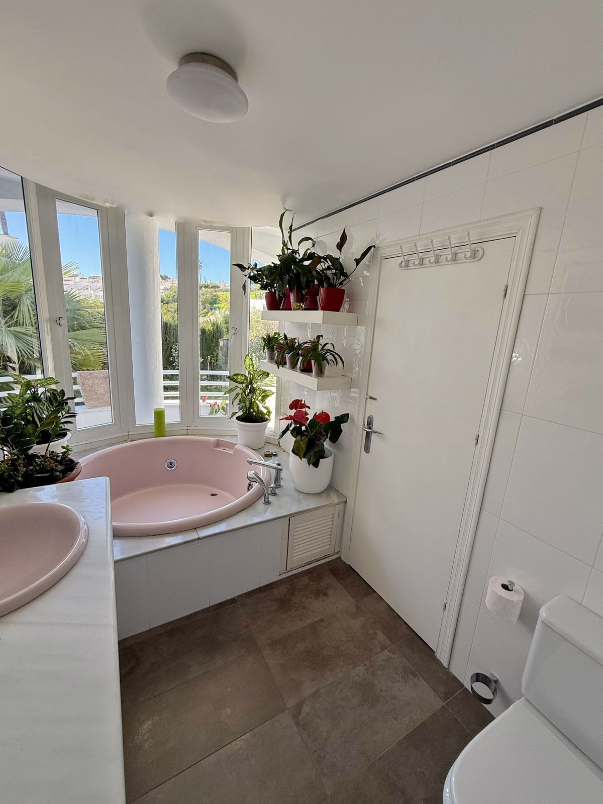 4 Bed Townhouse for sale in Calahonda Costa Del Sol, Málaga, Spain