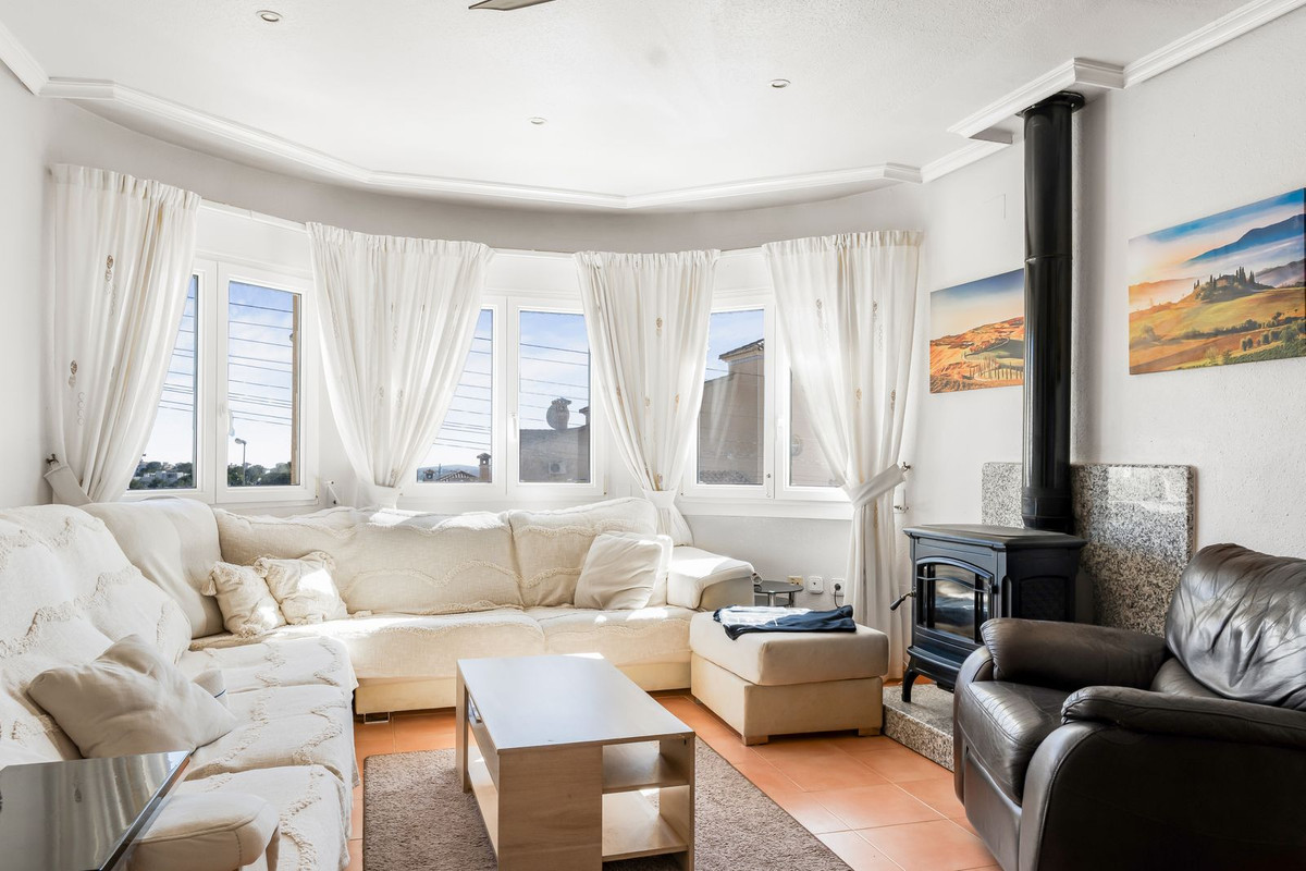 8 Bed Townhouse for sale in San Miguel De Salinas Costa Blanca, Alicante, Spain