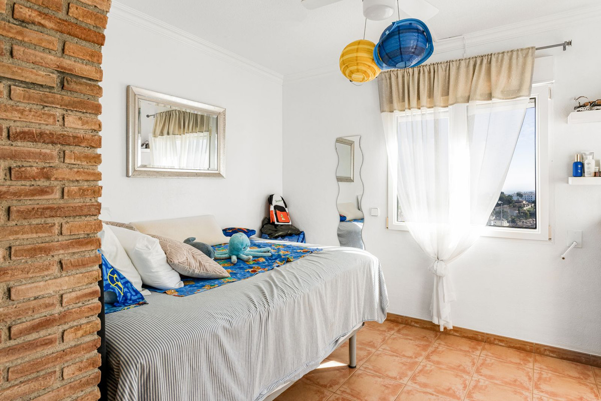 8 Bed Townhouse for sale in San Miguel De Salinas Costa Blanca, Alicante, Spain