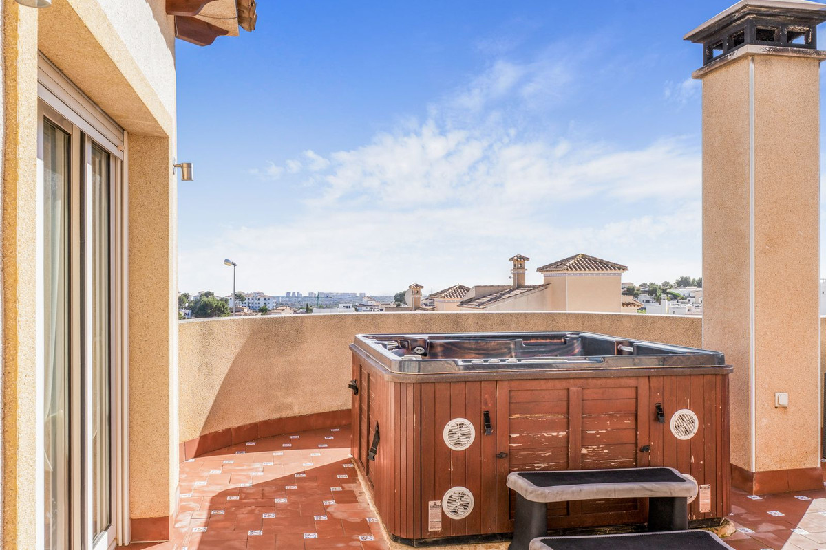 8 Bed Townhouse for sale in San Miguel De Salinas Costa Blanca, Alicante, Spain