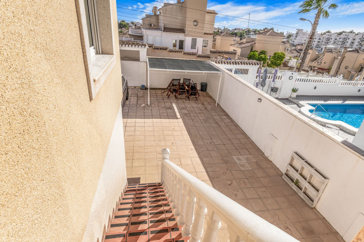 8 Bed Townhouse for sale in San Miguel De Salinas Costa Blanca, Alicante, Spain