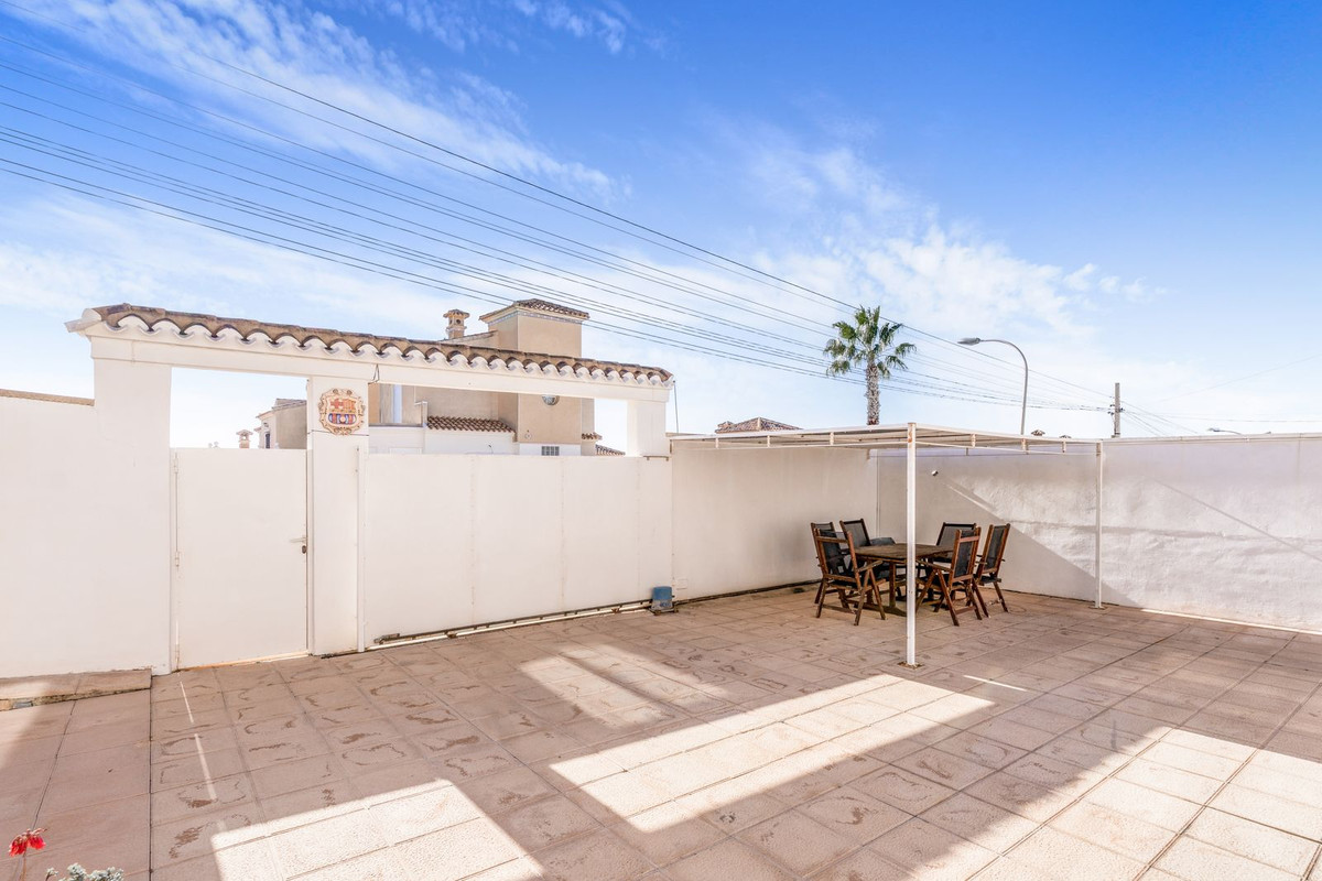 8 Bed Townhouse for sale in San Miguel De Salinas Costa Blanca, Alicante, Spain