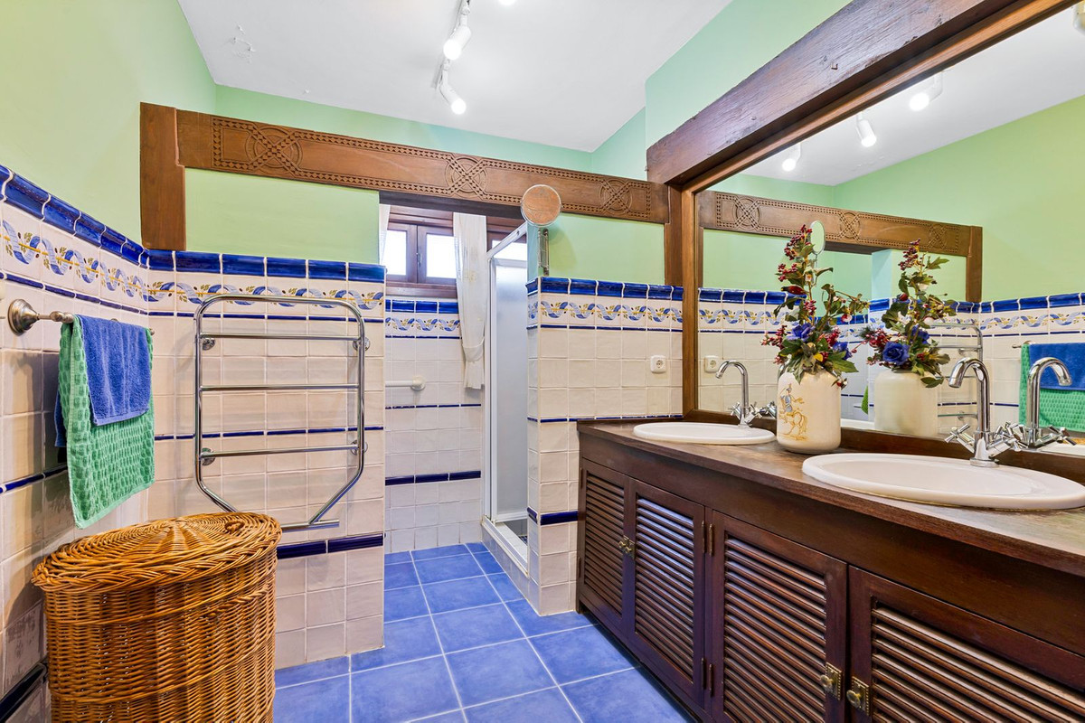 4 Bed Townhouse for sale in Mijas Costa Del Sol, Málaga, Spain