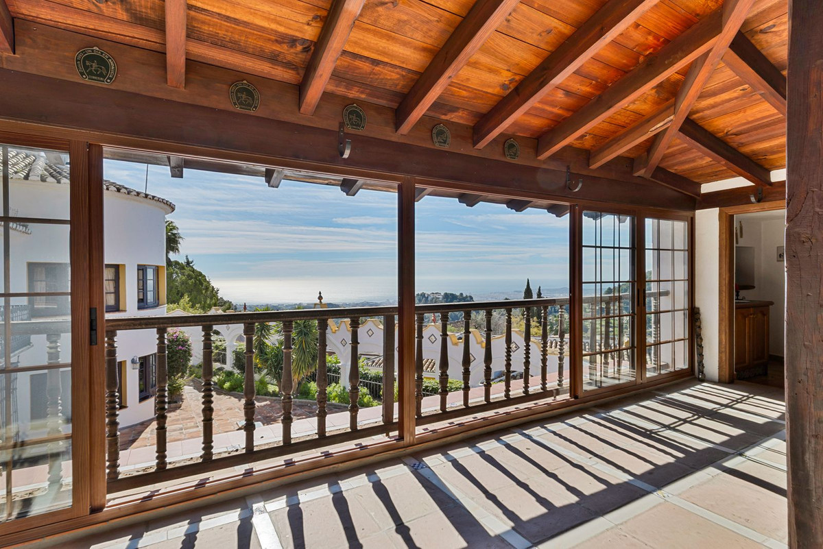 4 Bed Townhouse for sale in Mijas Costa Del Sol, Málaga, Spain