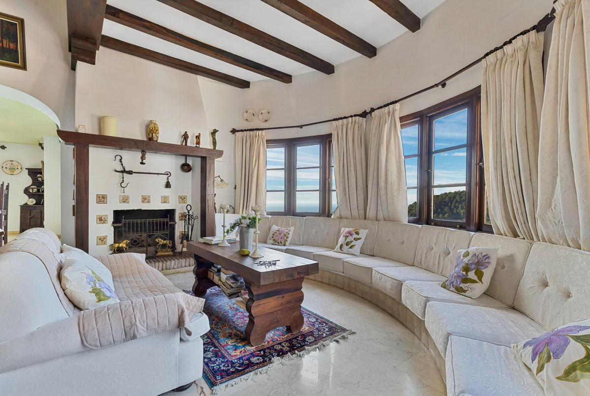4 Bed Townhouse for sale in Mijas Costa Del Sol, Málaga, Spain