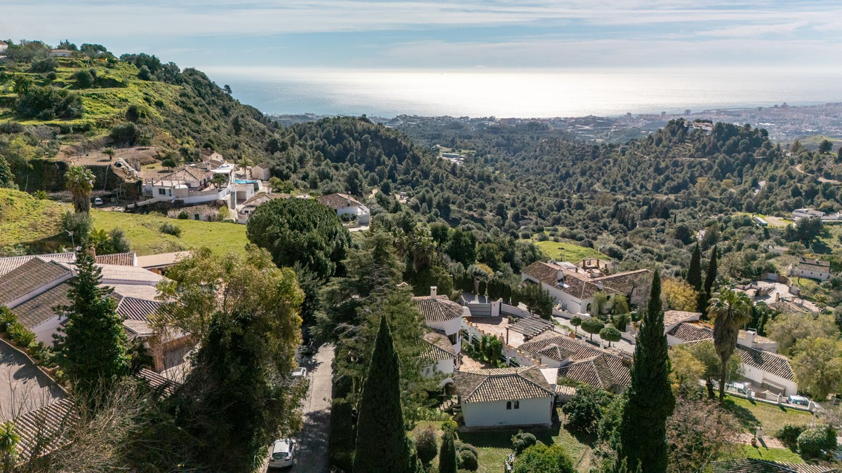 4 Bed Townhouse for sale in Mijas Costa Del Sol, Málaga, Spain