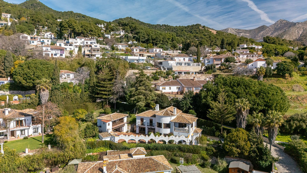 4 Bed Townhouse for sale in Mijas Costa Del Sol, Málaga, Spain