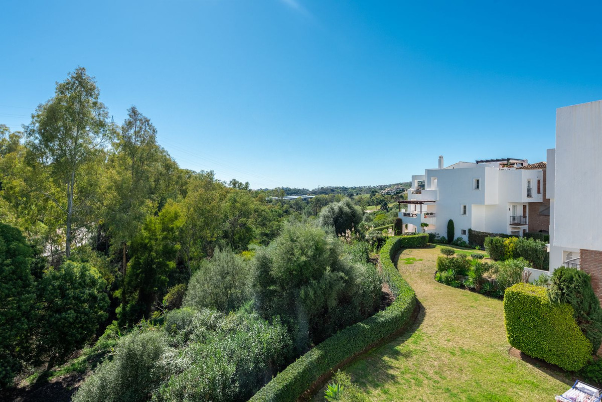 3 Bed Apartment for sale in Los Arqueros Costa Del Sol, Málaga, Spain