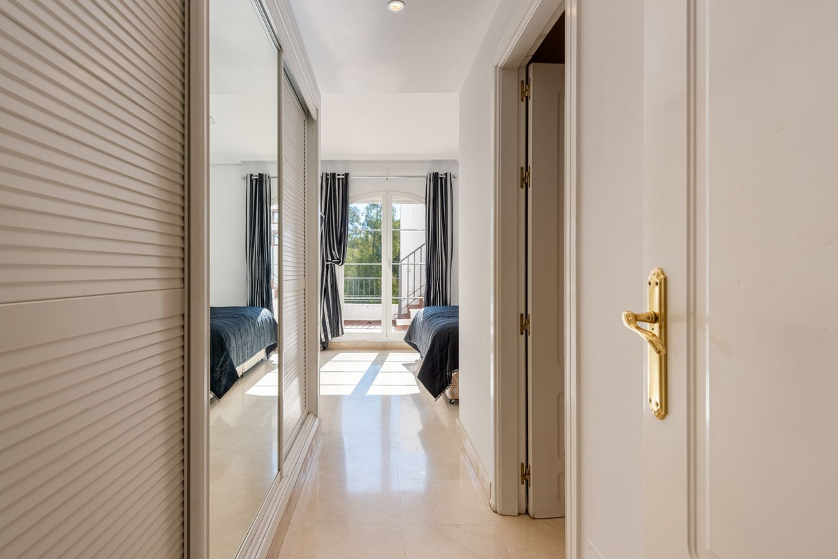 3 Bed Apartment for sale in Los Arqueros Costa Del Sol, Málaga, Spain