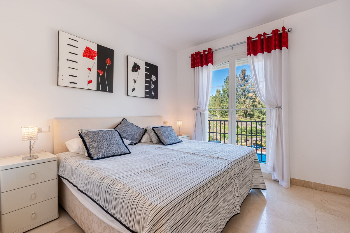 3 Bed Apartment for sale in Los Arqueros Costa Del Sol, Málaga, Spain