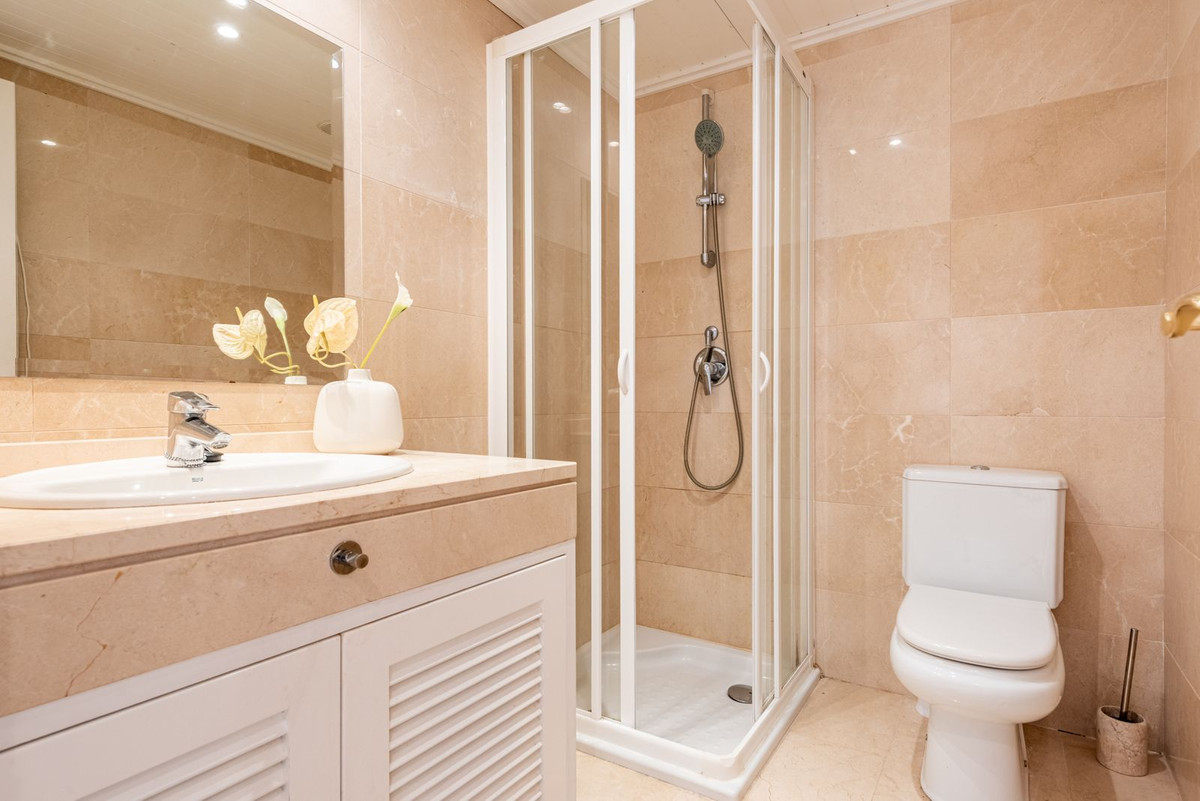 3 Bed Apartment for sale in Los Arqueros Costa Del Sol, Málaga, Spain