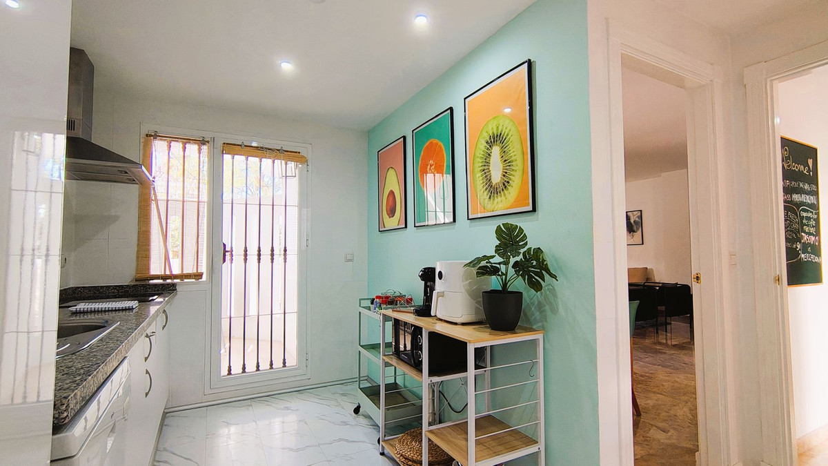 Se vende Apartamento Planta Baja de 3 dormitorios en Costa Del Sol, Málaga, España
