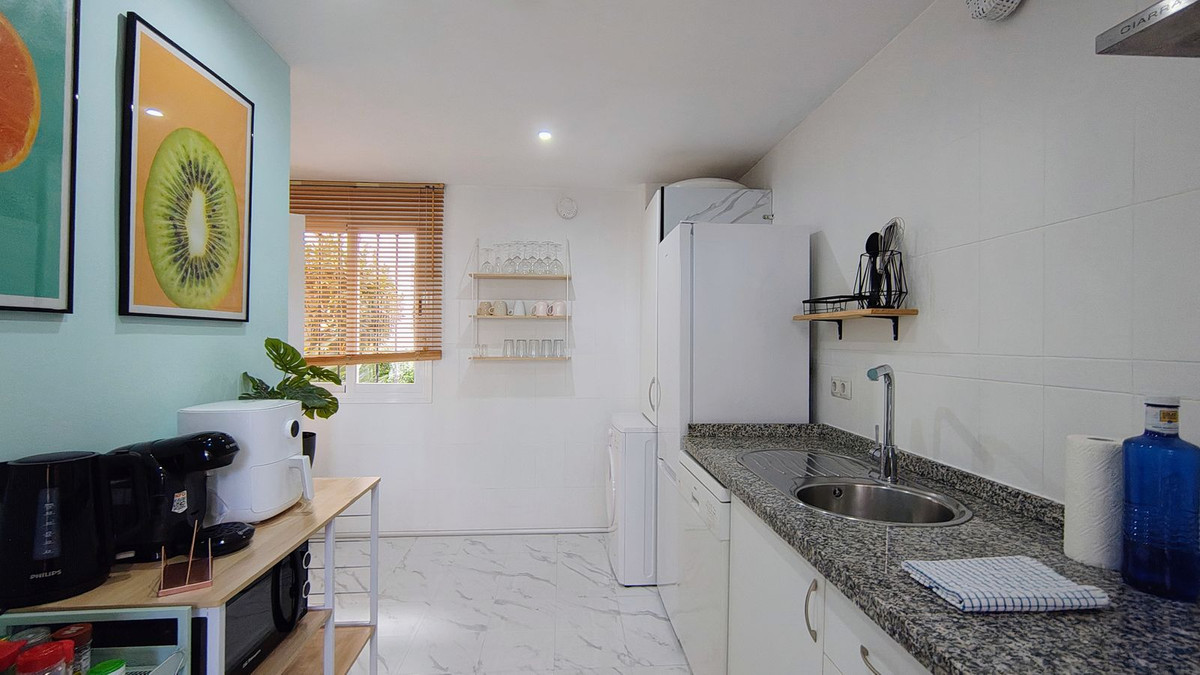 Se vende Apartamento Planta Baja de 3 dormitorios en Costa Del Sol, Málaga, España