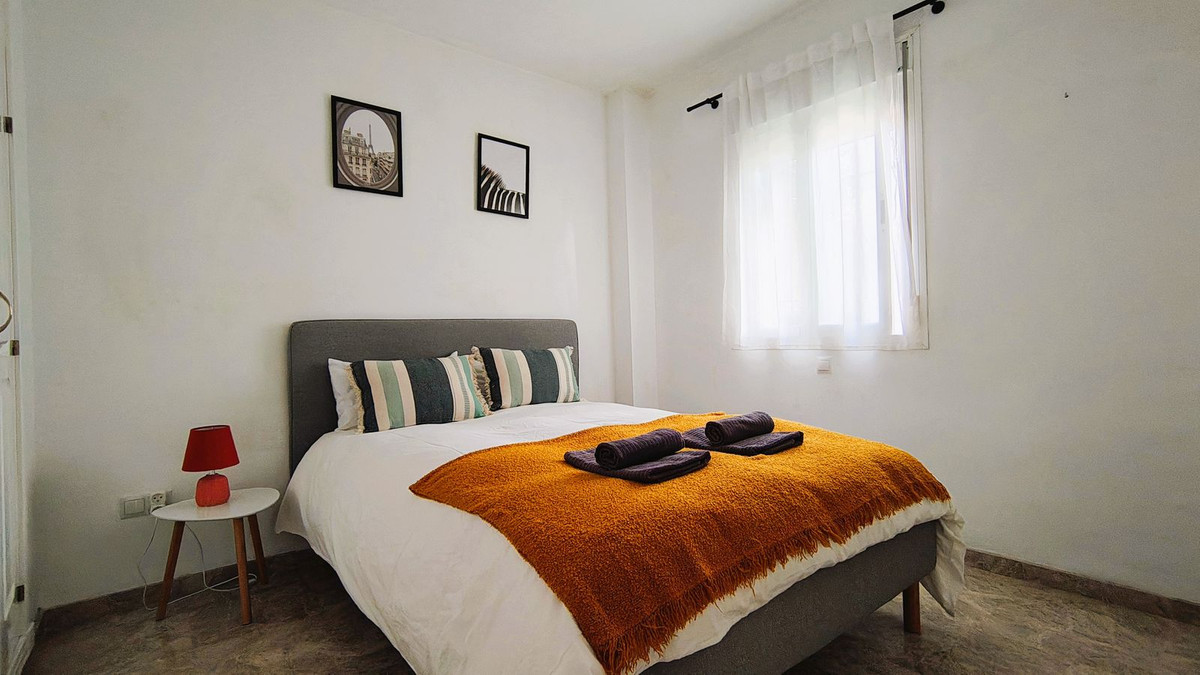 Se vende Apartamento Planta Baja de 3 dormitorios en Costa Del Sol, Málaga, España