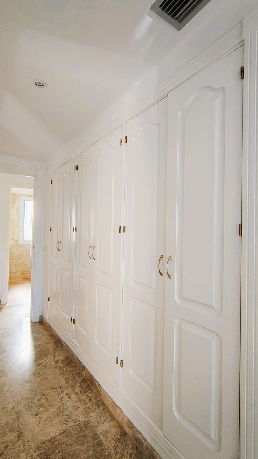 Se vende Apartamento Planta Baja de 3 dormitorios en Costa Del Sol, Málaga, España