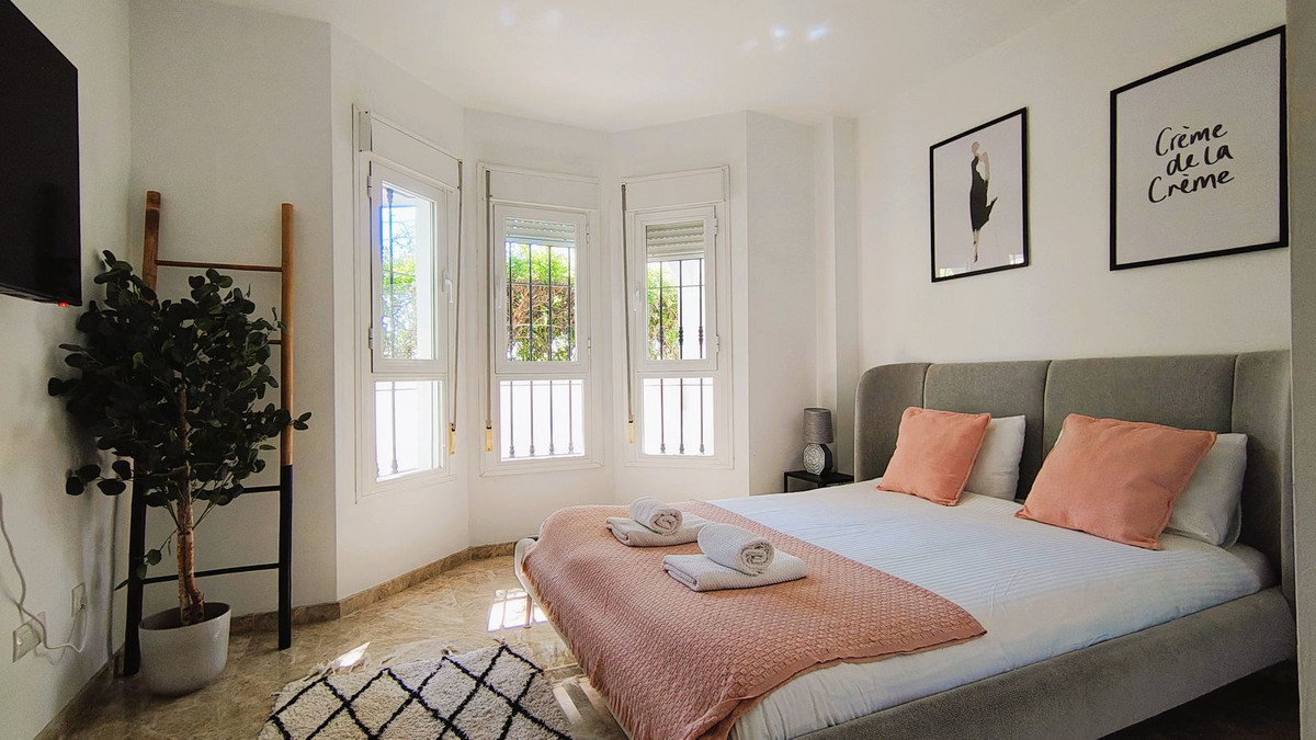 Se vende Apartamento Planta Baja de 3 dormitorios en Costa Del Sol, Málaga, España