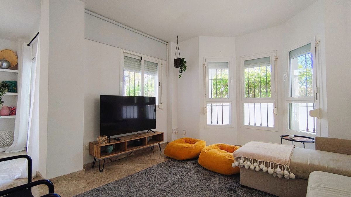 Se vende Apartamento Planta Baja de 3 dormitorios en Costa Del Sol, Málaga, España