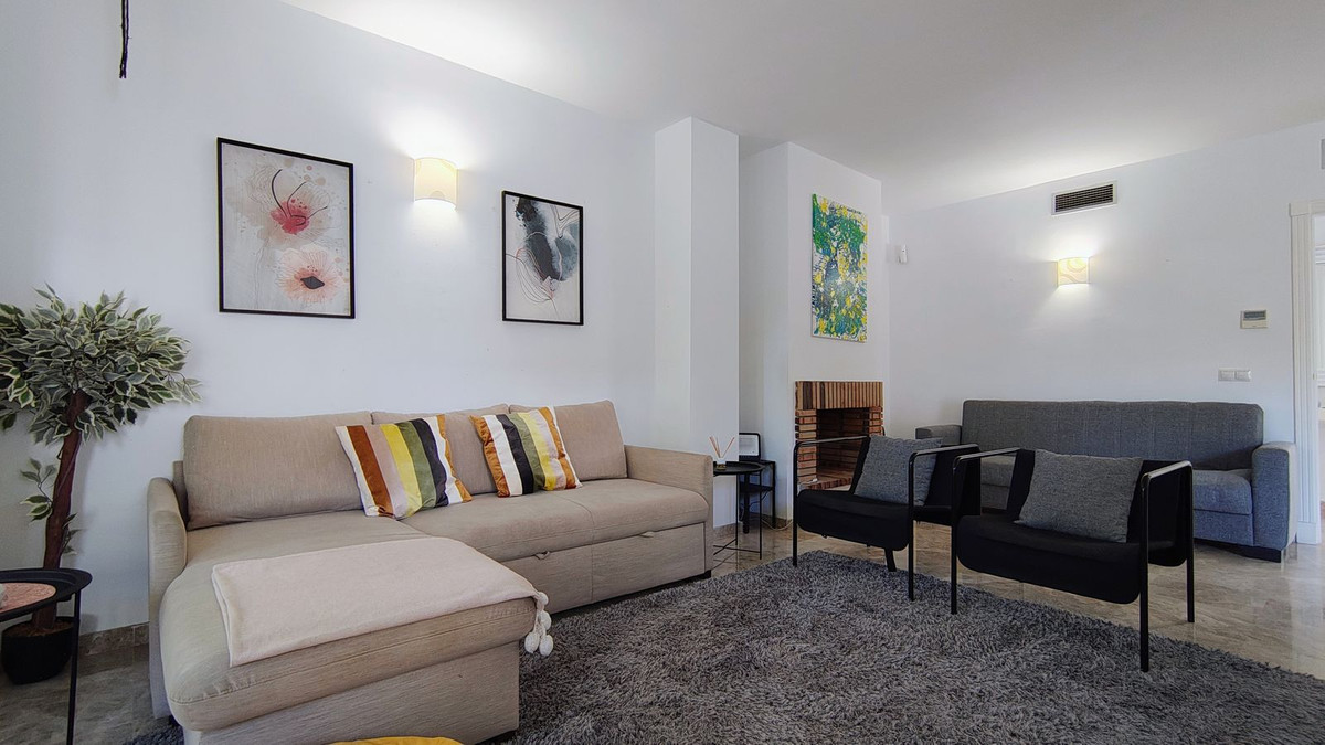 Se vende Apartamento Planta Baja de 3 dormitorios en Costa Del Sol, Málaga, España