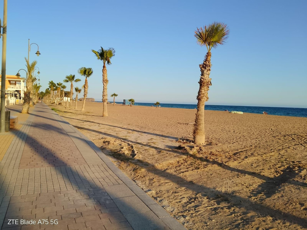 Se vende Apartamento Planta Media de 2 dormitorios en Costa Calida, Murcia, España