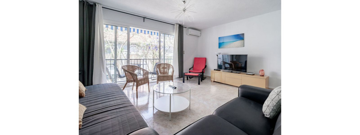 Se vende Apartamento Planta Media de 3 dormitorios en Costa Del Sol, Málaga, España