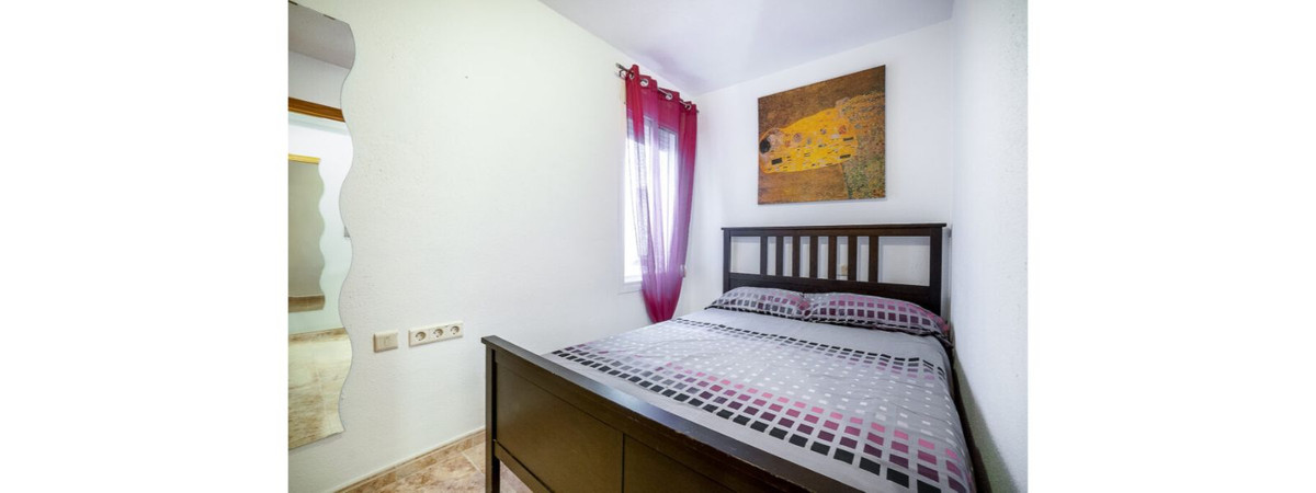 Se vende Apartamento Planta Media de 3 dormitorios en Costa Del Sol, Málaga, España