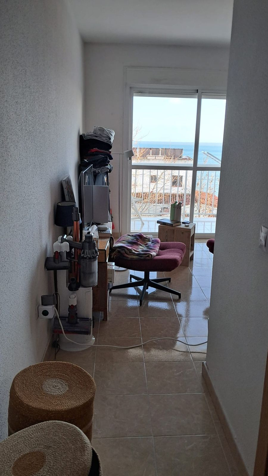 Se vende Apartamento Planta Media de 3 dormitorios en Costa Del Sol, Cadiz, España