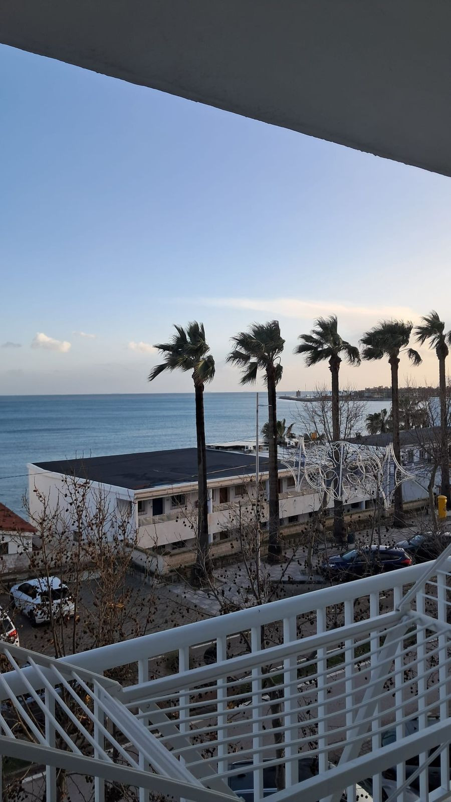 Se vende Apartamento Planta Media de 3 dormitorios en Costa Del Sol, Cadiz, España
