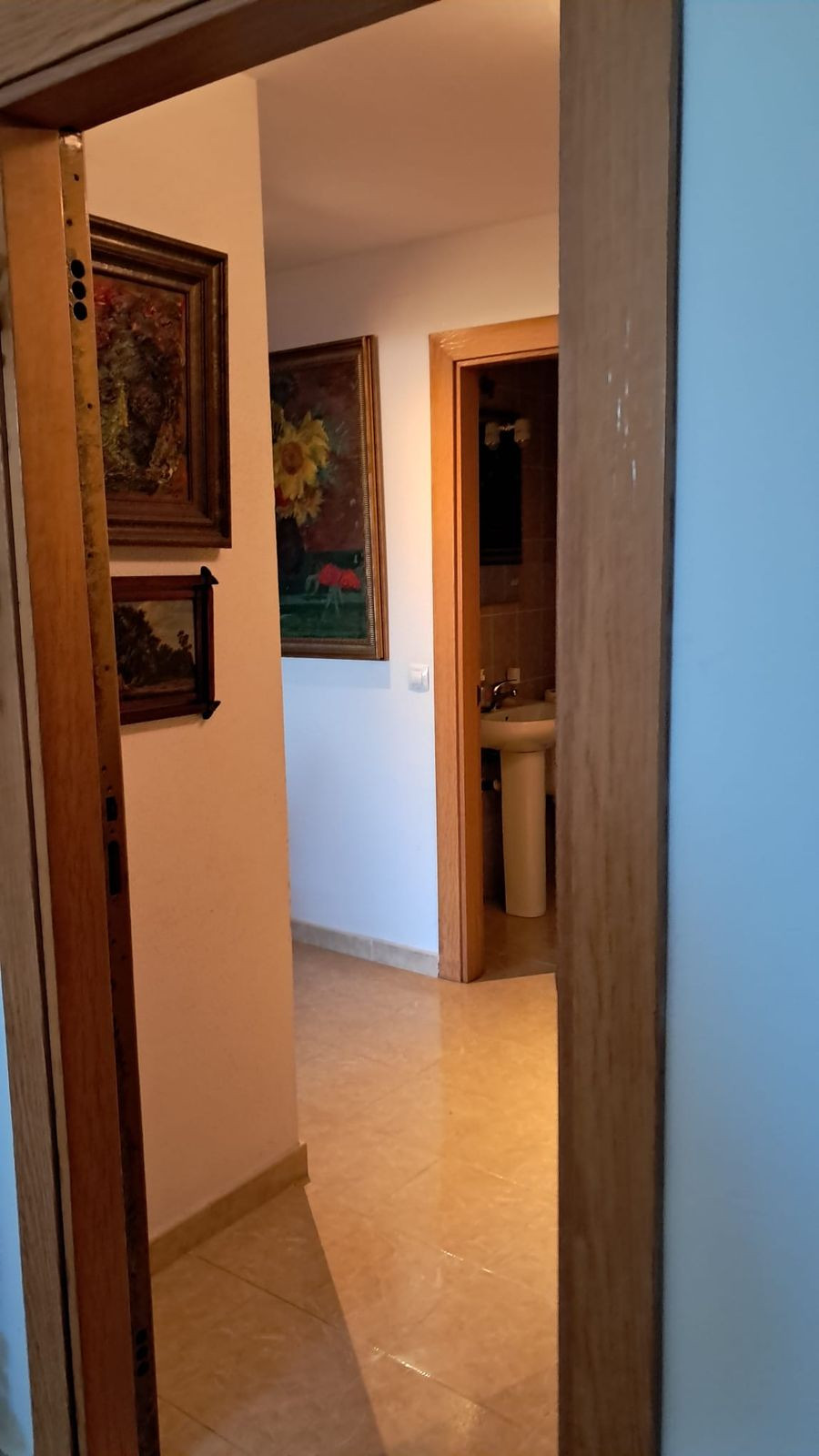 Se vende Apartamento Planta Media de 3 dormitorios en Costa Del Sol, Cadiz, España