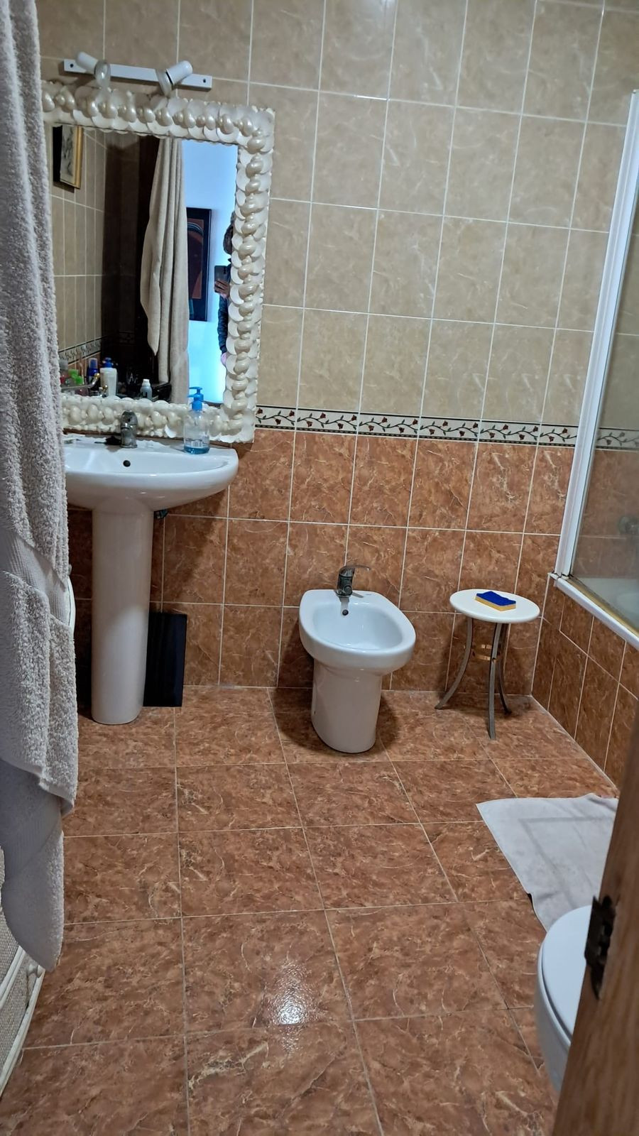 Se vende Apartamento Planta Media de 3 dormitorios en Costa Del Sol, Cadiz, España