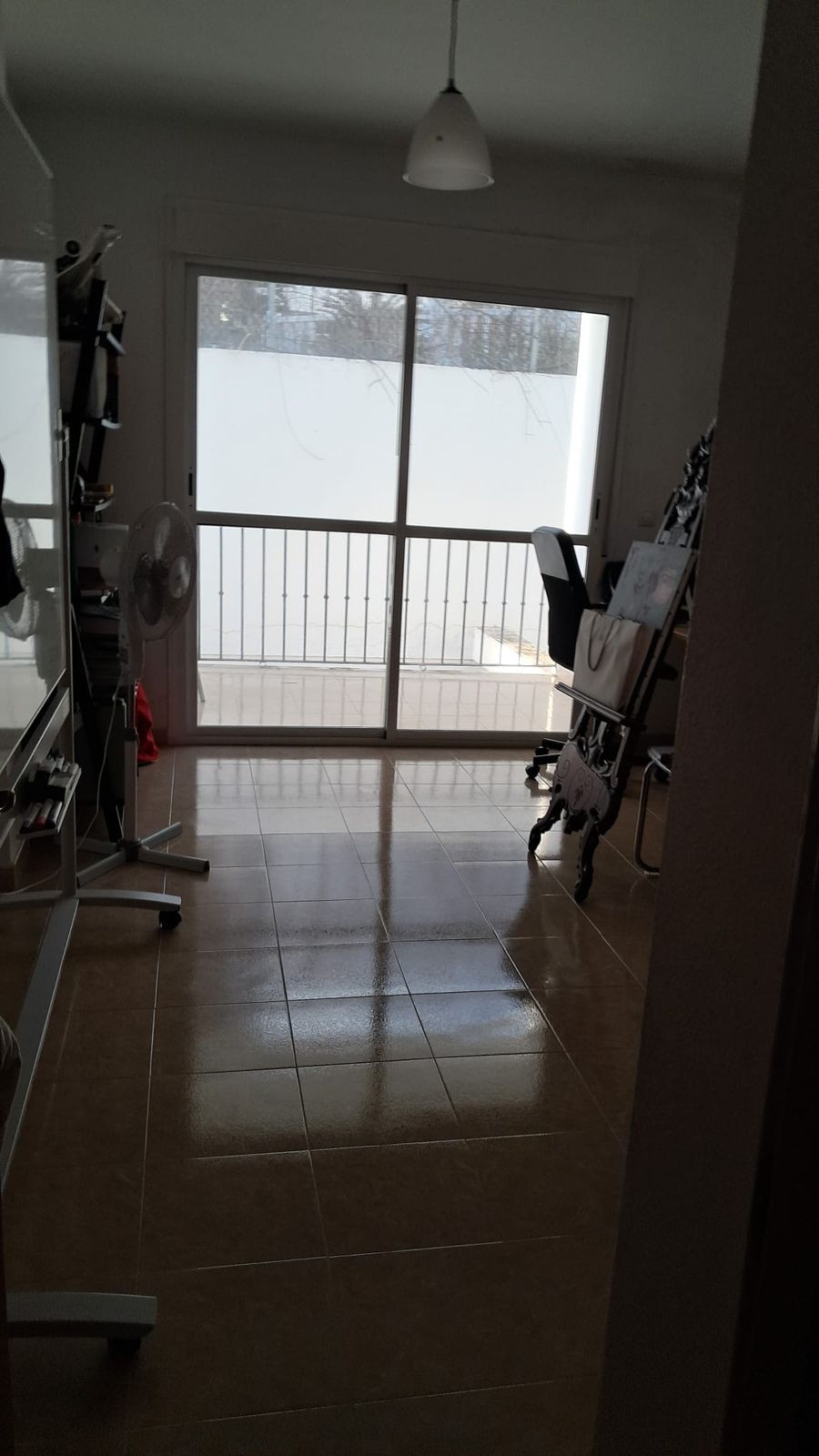 Se vende Apartamento Planta Media de 3 dormitorios en Costa Del Sol, Cadiz, España