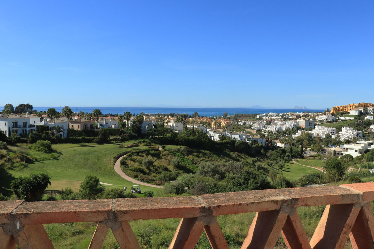 3 Bed Townhouse for sale in Estepona Costa Del Sol, Málaga, Spain