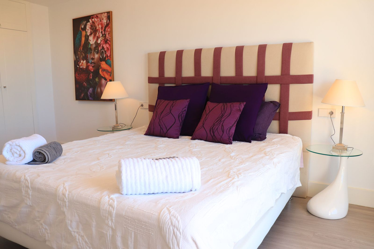 3 Bed Townhouse for sale in Estepona Costa Del Sol, Málaga, Spain