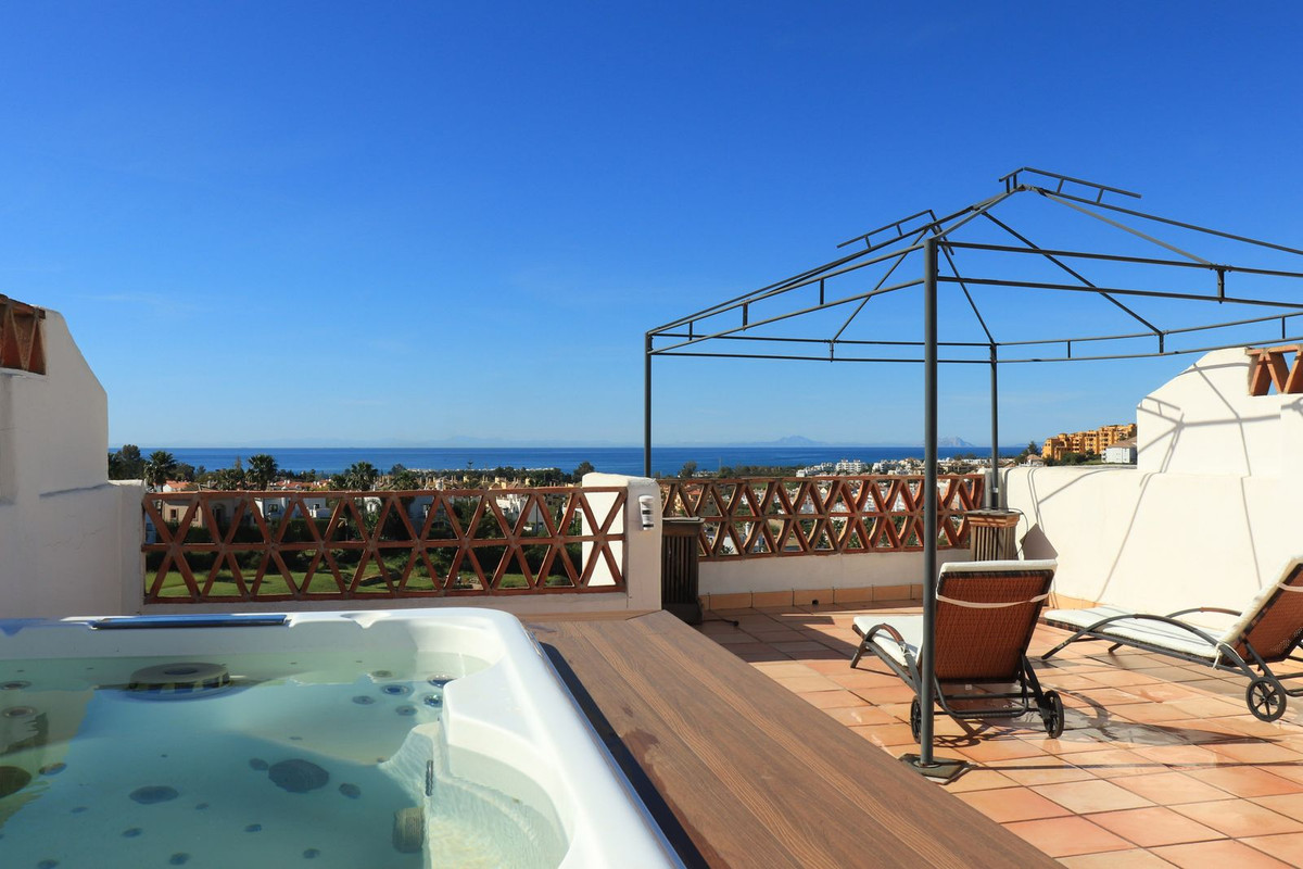 3 Bed Townhouse for sale in Estepona Costa Del Sol, Málaga, Spain
