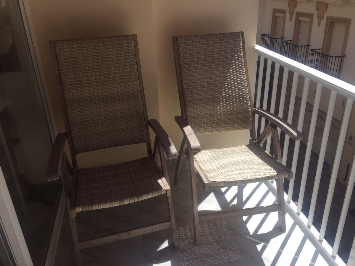 2 Bed Apartment for sale in Fuengirola Costa Del Sol, Málaga, Spain