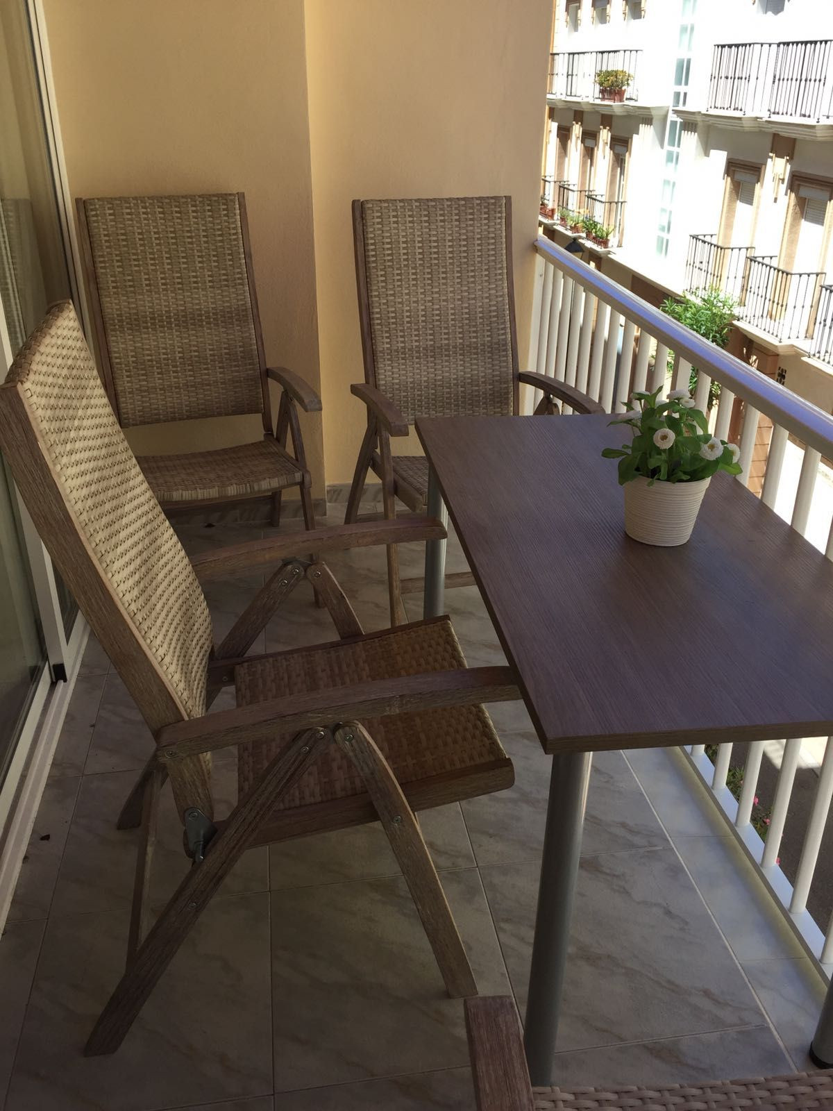2 Bed Apartment for sale in Fuengirola Costa Del Sol, Málaga, Spain