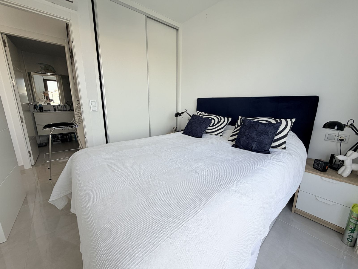 Se vende Pareada de 3 dormitorios en Costa Blanca, Alicante, España