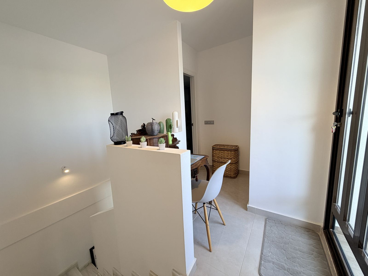 Se vende Pareada de 3 dormitorios en Costa Blanca, Alicante, España