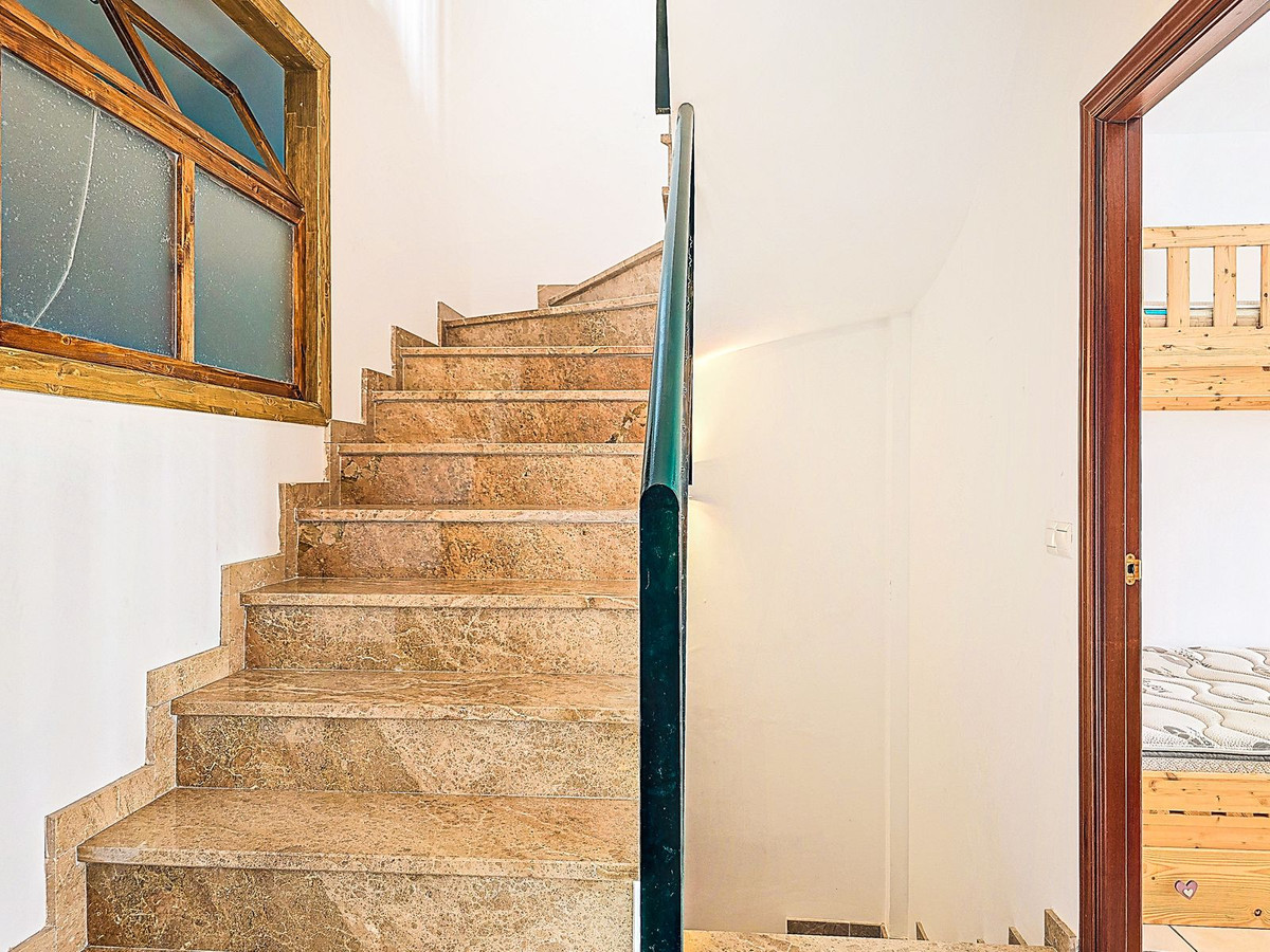 4 Bed Townhouse for sale in Almogía Costa Del Sol, Málaga, Spain