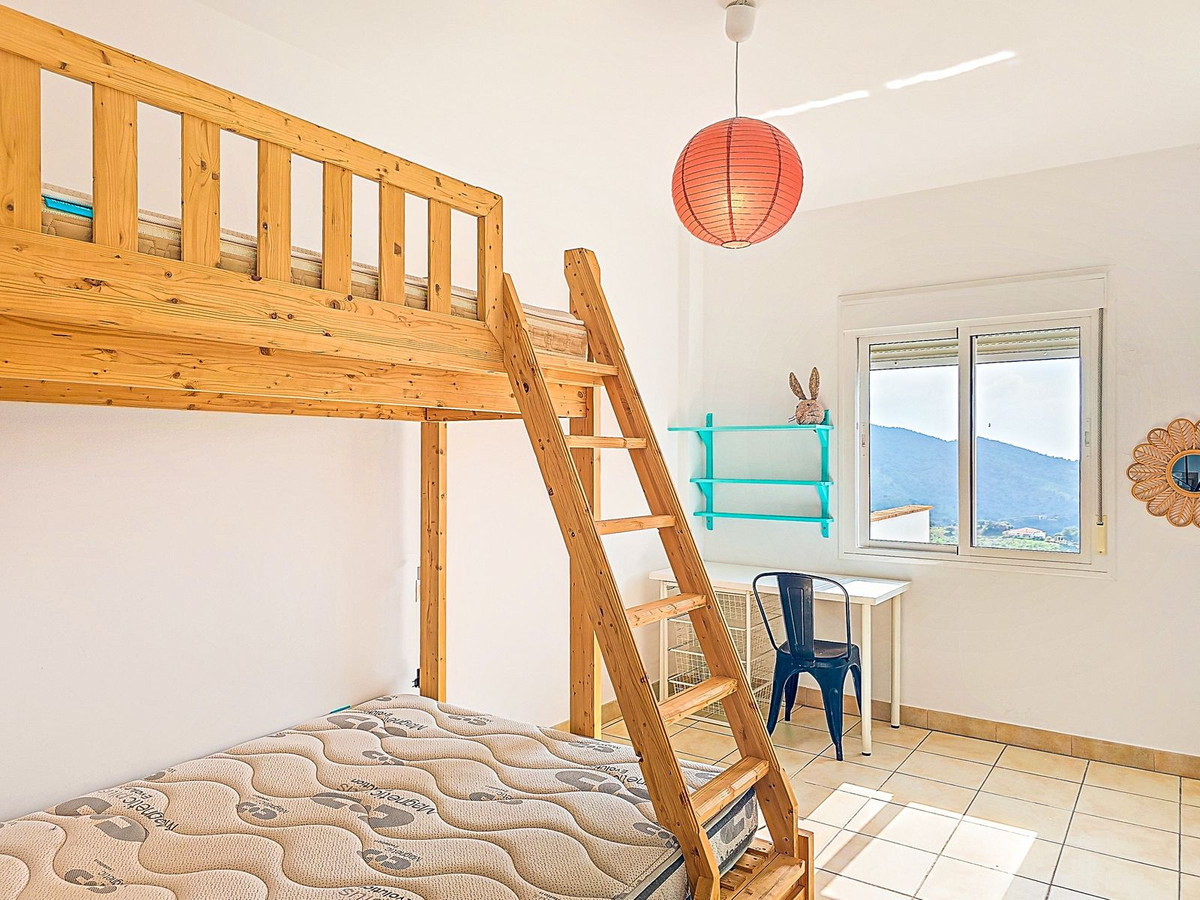 4 Bed Townhouse for sale in Almogía Costa Del Sol, Málaga, Spain