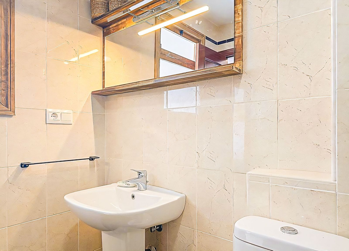 4 Bed Townhouse for sale in Almogía Costa Del Sol, Málaga, Spain