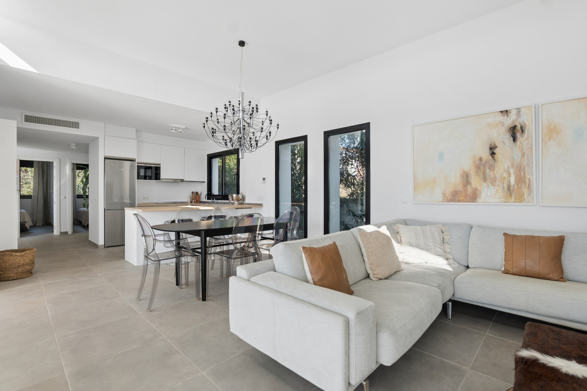 3 Bed Townhouse for sale in Valle Romano Costa Del Sol, Málaga, Spain