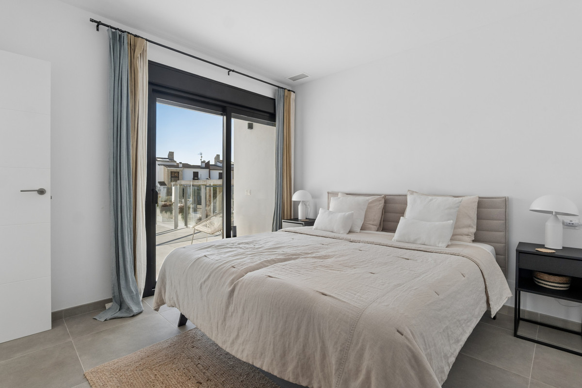 3 Bed Townhouse for sale in Valle Romano Costa Del Sol, Málaga, Spain