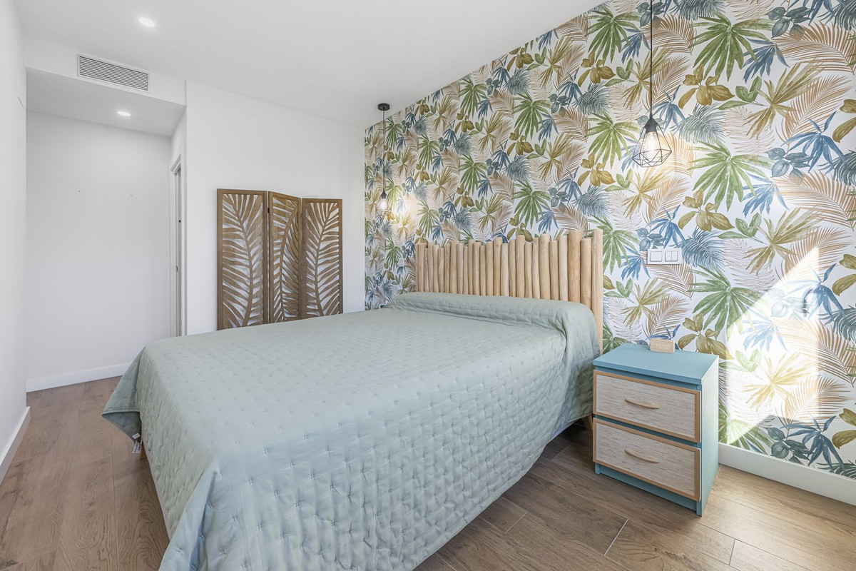 3 Bed Apartment for sale in Málaga Costa Del Sol, Málaga, Spain