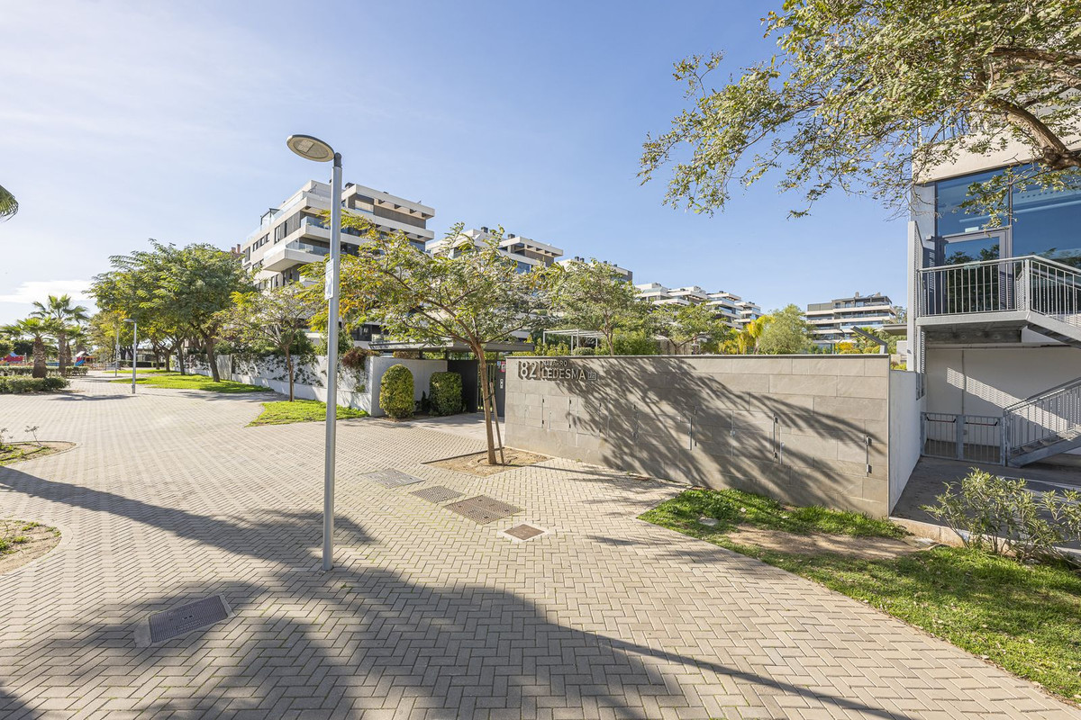 3 Bed Apartment for sale in Málaga Costa Del Sol, Málaga, Spain