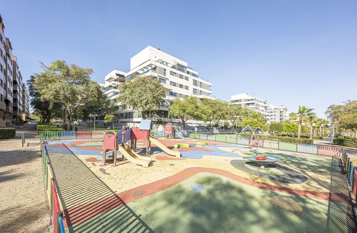 3 Bed Apartment for sale in Málaga Costa Del Sol, Málaga, Spain