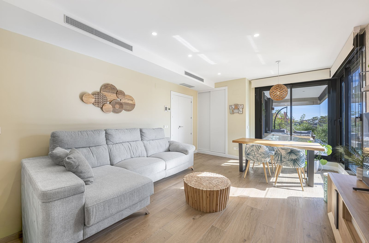 3 Bed Apartment for sale in Málaga Costa Del Sol, Málaga, Spain