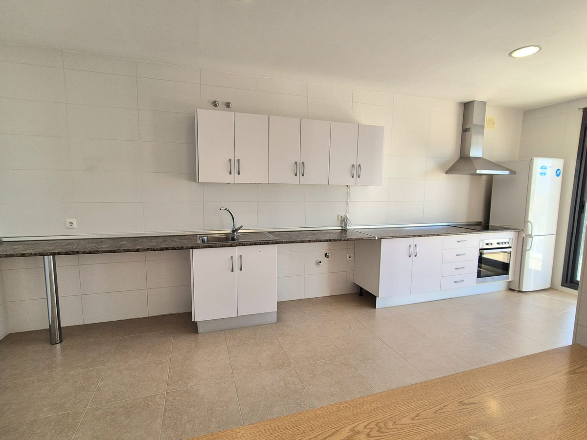 Se vende Villa - Chalet de 3 dormitorios en Costa Del Sol, Málaga, España